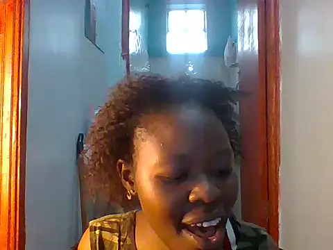 Snapshot of Eminent_Ride chatting on November 10, 2025, 12:32 pm Eminent Ride online show from November 10, 2025, 12:32 pm