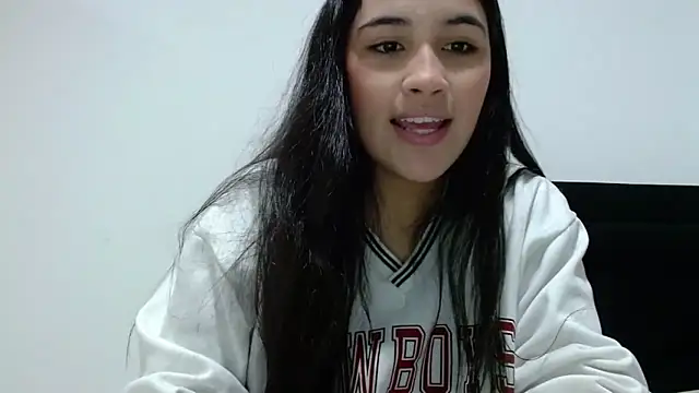 InocentHeaven1 online show from September 12, 2025, 6:40 pm