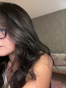 Snapshot of clarachanelricek chatting on February 18, 2025, 12:26 am clarachanelricek online show from February 18, 2025, 12:26 am