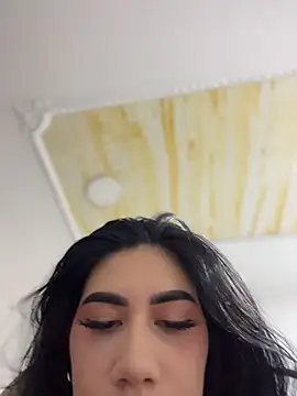 clarachanelricek online show from January 9, 2026, 8:05 pm