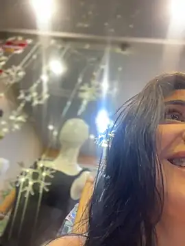 Snapshot of clarachanelricek chatting on December 13, 2025, 8:04 pm clarachanelricek online show from December 13, 2025, 8:04 pm