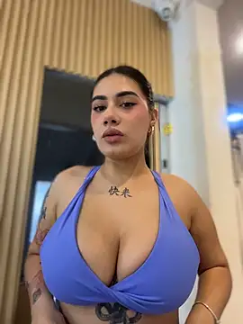 clarachanelricek online show from February 26, 2026, 8:09 pm