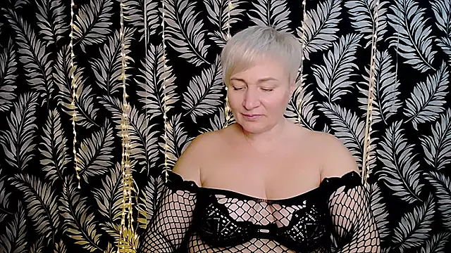 Olivia playful online show from September 20, 2025, 11:15 am