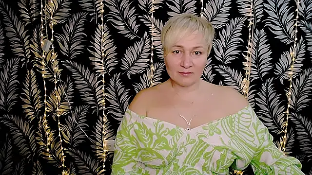 Olivia playful online show from March 15, 2025, 12:13 pm