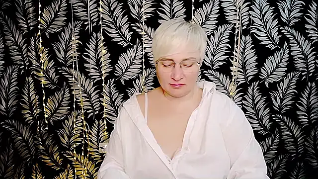 Olivia playful online show from May 10, 2026, 10:30 am