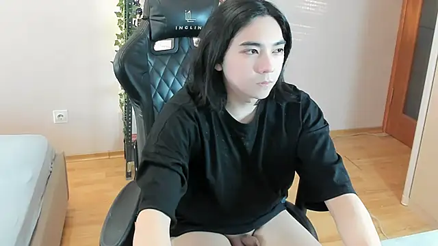 Snapshot of Judame_Aoi chatting on February 26, 2025, 1:43 pm Judame Aoi online show from February 26, 2025, 1:43 pm