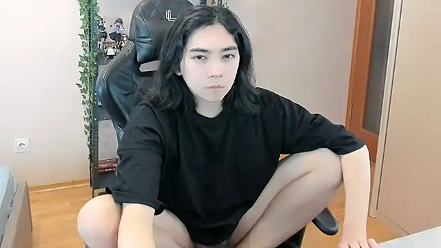 Snapshot of Judame_Aoi chatting on February 24, 2025, 11:19 pm Judame Aoi online show from February 24, 2025, 11:19 pm