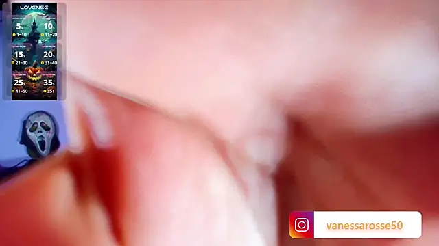 Julieth Rossi online show from October 13, 2025, 3:52 am