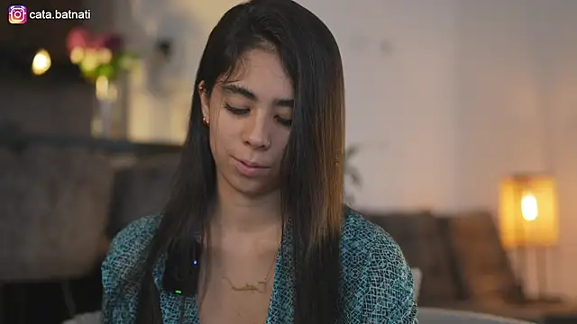 Snapshot of cata_batnati chatting on November 9, 2025, 4:44 pm cata batnati online show from November 9, 2025, 4:44 pm