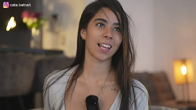 Snapshot of cata_batnati chatting on October 26, 2025, 4:51 pm cata batnati online show from October 26, 2025, 4:51 pm