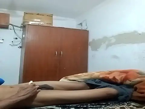 Lent Medium online show from November 9, 2025, 6:12 pm