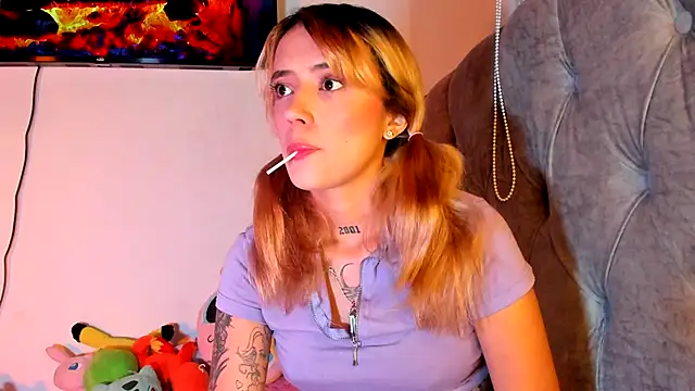 Sabrina Cole online show from October 29, 2025, 3:38 am