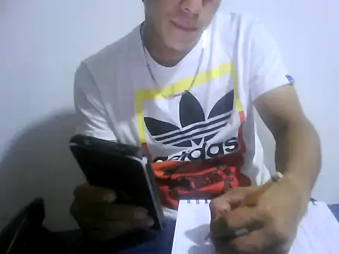 LarryCapija online show from October 30, 2025, 5:17 am