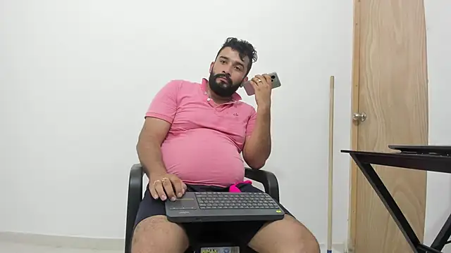 Snapshot of isearchcompany chatting on November 16, 2025, 4:12 pm isearchcompany online show from November 16, 2025, 4:12 pm