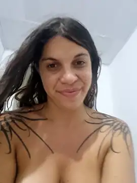 Snapshot of frenchxena98 chatting on February 18, 2025, 10:47 pm frenchxena98 online show from February 18, 2025, 10:47 pm