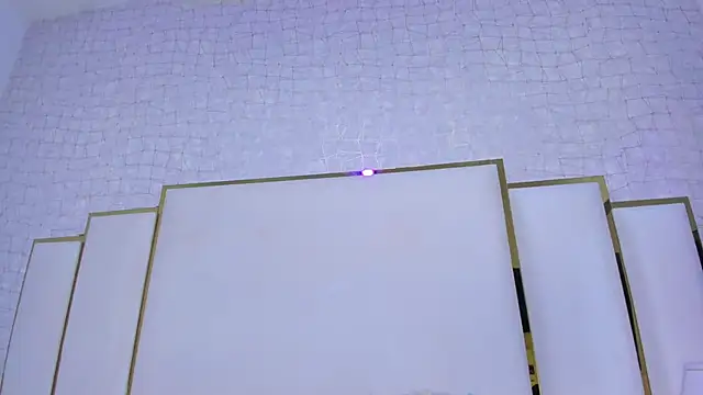 Snapshot of paola_rodriguez chatting on December 15, 2025, 12:00 pm paola rodriguez online show from December 15, 2025, 12:00 pm