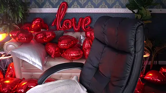 AmellyMilly online show from February 22, 2026, 1:35 pm