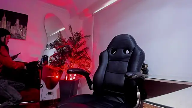 Meghan320 online show from March 12, 2026, 4:44 pm