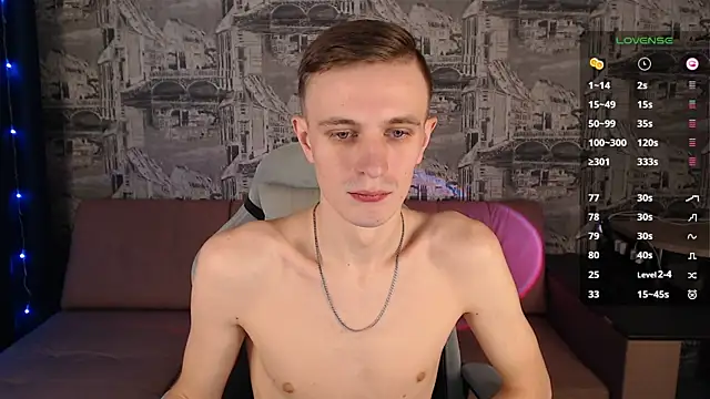 Snapshot of Oliver_Fresh chatting on January 28, 2025, 8:36 am Oliver Fresh online show from January 28, 2025, 8:36 am