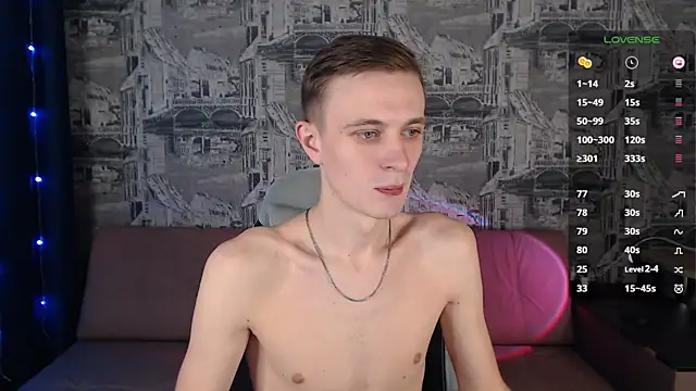 Snapshot of Oliver_Fresh chatting on January 9, 2025, 9:27 am Oliver Fresh online show from January 9, 2025, 9:27 am