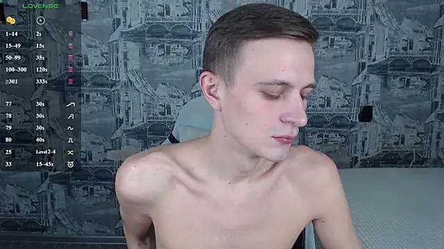 Snapshot of Oliver_Fresh chatting on May 10, 2026, 9:35 am Oliver Fresh online show from May 10, 2026, 9:35 am
