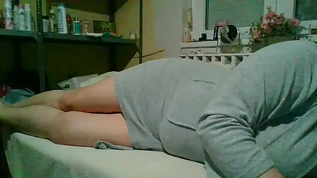 Mileva88 online show from March 18, 2025, 1:55 pm