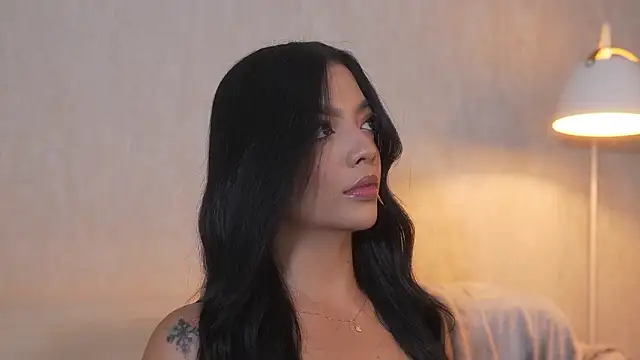 sarah hiill online show from February 6, 2026, 1:01 am