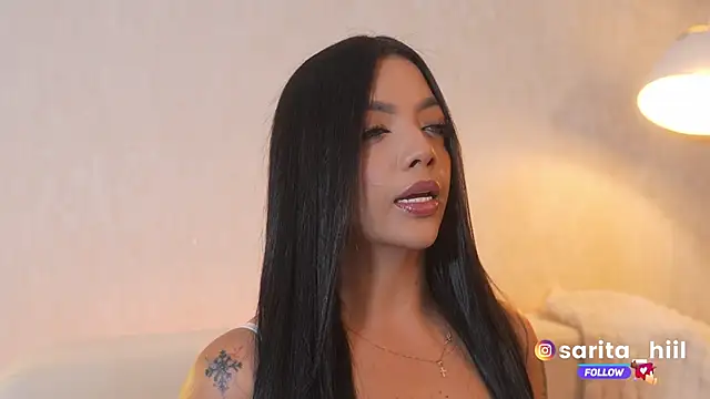 Snapshot of sarah_hiill chatting on November 7, 2025, 9:08 pm sarah hiill online show from November 7, 2025, 9:08 pm