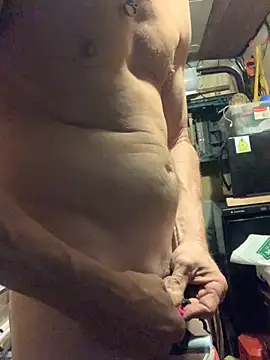 Snapshot of Likewise chatting on November 27, 2025, 4:07 pm Likewise online show from November 27, 2025, 4:07 pm