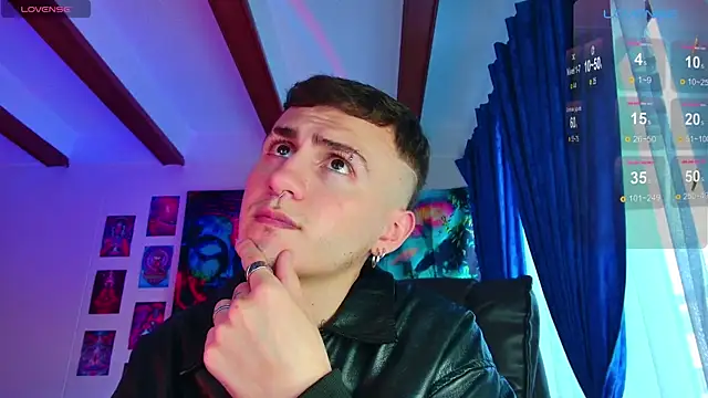 Snapshot of dimitri-bilak chatting on February 10, 2025, 10:51 pm dimitri-bilak online show from February 10, 2025, 10:51 pm