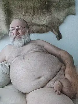 Snapshot of SexySantaC chatting on June 27, 2026, 5:46 am SexySantaC online show from June 27, 2026, 5:46 am