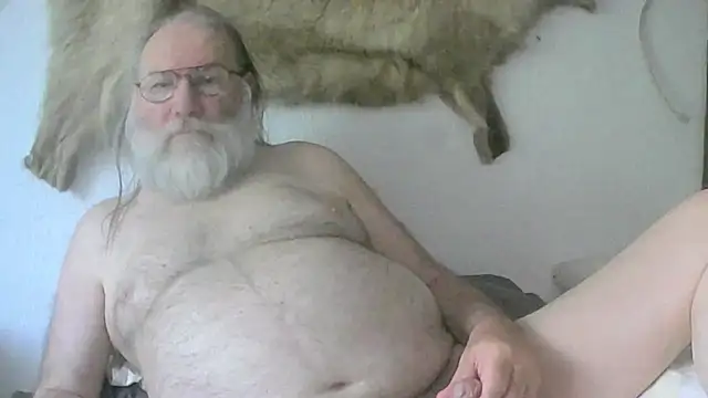 Snapshot of SexySantaC chatting on June 23, 2026, 5:05 am SexySantaC online show from June 23, 2026, 5:05 am