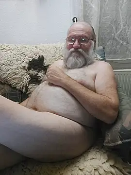 Snapshot of SexySantaC chatting on July 21, 2026, 8:21 pm SexySantaC online show from July 21, 2026, 8:21 pm