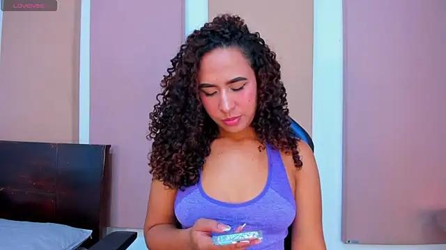 abbyblairs3 online show from April 17, 2026, 10:45 pm