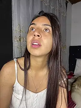 Snapshot of Miss_Nicole chatting on February 21, 2025, 2:39 am Miss Nicole online show from February 21, 2025, 2:39 am