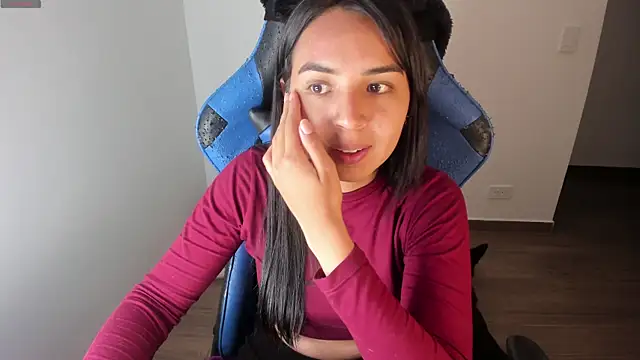 Snapshot of Miss_Nicole chatting on September 14, 2025, 1:50 am Miss Nicole online show from September 14, 2025, 1:50 am