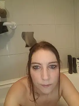 XLisaxx online show from November 4, 2025, 4:22 pm