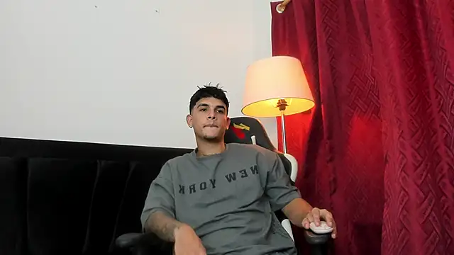 Evan stoner online show from September 26, 2025, 4:08 am