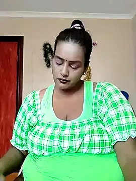 Snapshot of NWC4LYF chatting on January 17, 2026, 6:39 am NWC4LYF online show from January 17, 2026, 6:39 am