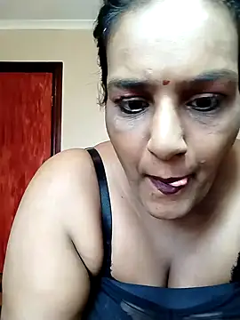 Snapshot of NWC4LYF chatting on November 30, 2025, 5:52 am NWC4LYF online show from November 30, 2025, 5:52 am