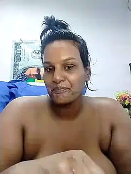 Snapshot of NWC4LYF chatting on February 21, 2025, 6:07 am NWC4LYF online show from February 21, 2025, 6:07 am