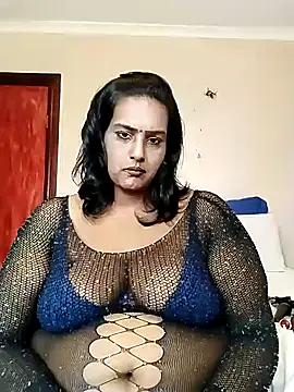 Snapshot of NWC4LYF chatting on February 15, 2026, 7:51 am NWC4LYF online show from February 15, 2026, 7:51 am