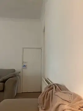 Snapshot of Bustyblondebabe32 chatting on March 22, 2025, 2:25 pm Bustyblondebabe32 online show from March 22, 2025, 2:25 pm