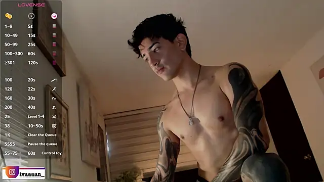 Snapshot of ivaaaan_ chatting on August 1, 2026, 4:05 pm ivaaaan online show from August 1, 2026, 4:05 pm