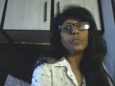 Snapshot of MsAttitude chatting on April 27, 2026, 11:30 am MsAttitude online show from April 27, 2026, 11:30 am