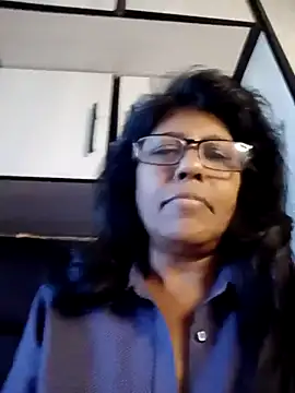 Snapshot of MsAttitude chatting on June 5, 2026, 8:20 am MsAttitude online show from June 5, 2026, 8:20 am