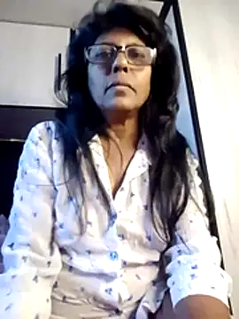 Snapshot of MsAttitude chatting on May 18, 2026, 6:40 am MsAttitude online show from May 18, 2026, 6:40 am