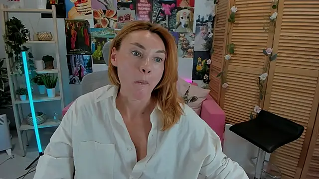 MistyBarnes online show from March 8, 2025, 11:37 am