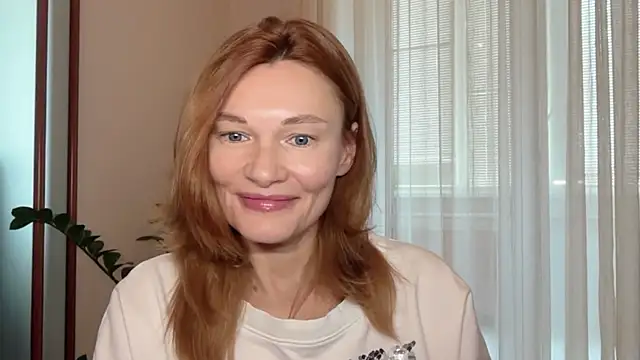 MistyBarnes online show from April 3, 2026, 11:27 am