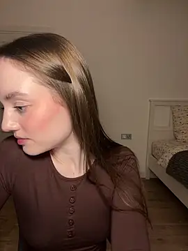 malyshhka online show from April 2, 2026, 11:55 pm